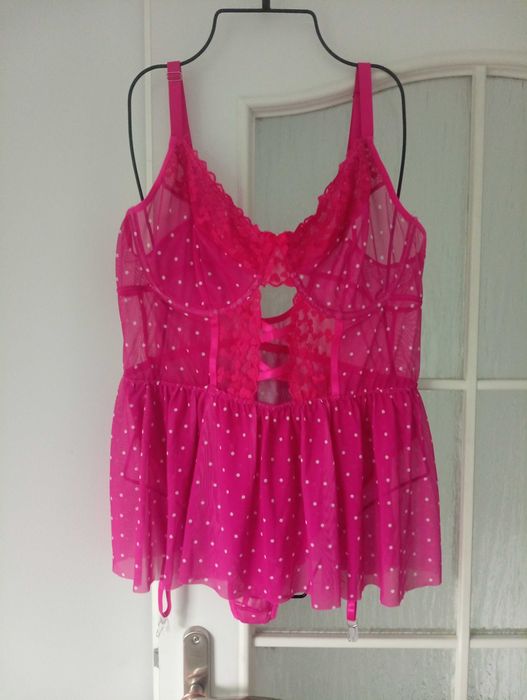 Zmysłowe body ze spódniczką,XL