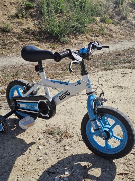 Bicicleta de criança com rodinhas