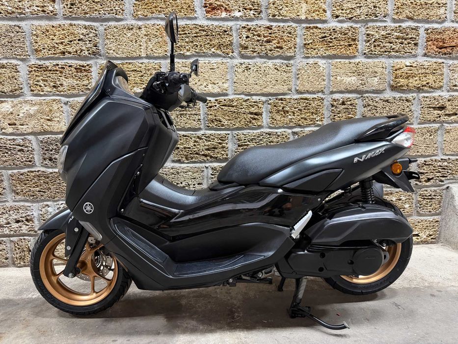Yamaha N-MAX з Японії