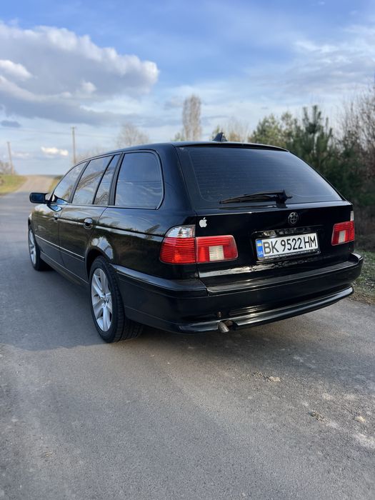 Продам бмв є39 2.5 м57