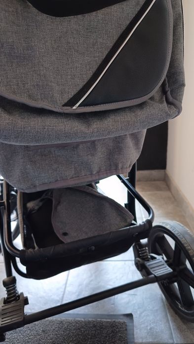 Sprzedam wózek spacerowy AVETTI AGILE DUŻE KOŁA, do 22kg,SPACERÓWKA,