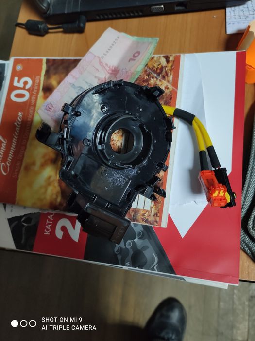 Шлейф Airbag на Кемрі 40