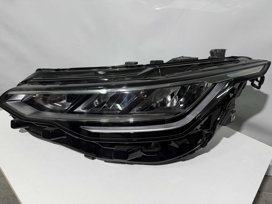 Farol Esquerdo original Full LED para Volkswagen Golf VIII (MK8)