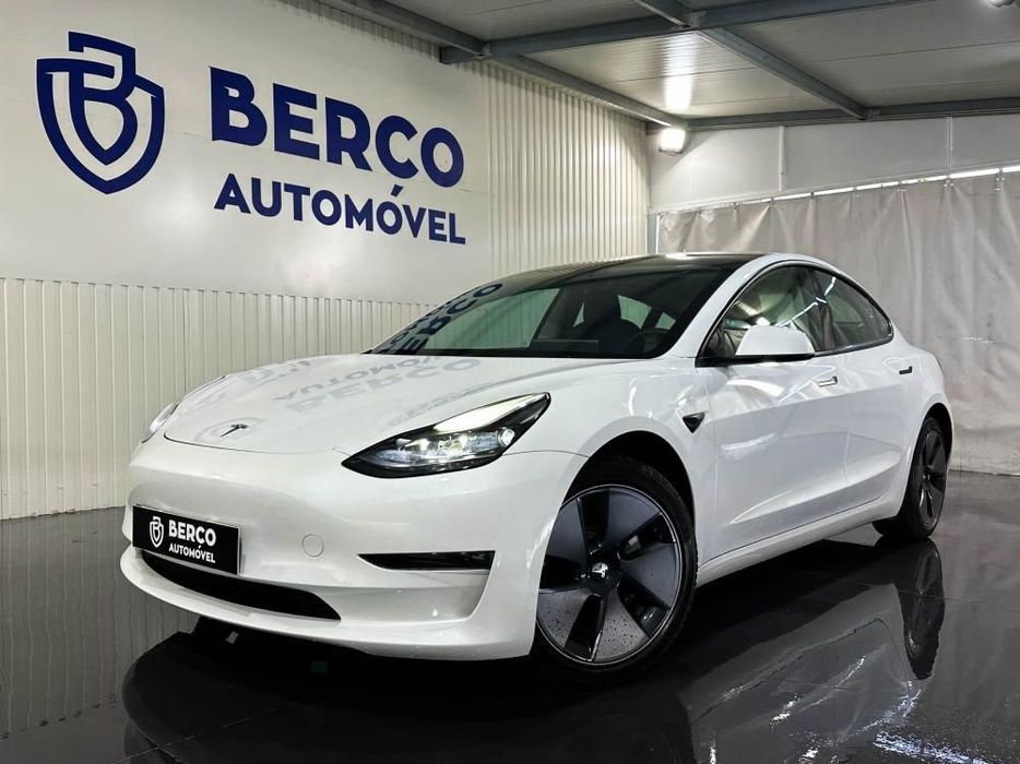 Tesla Model 3 Long Range AWD Dual Motor