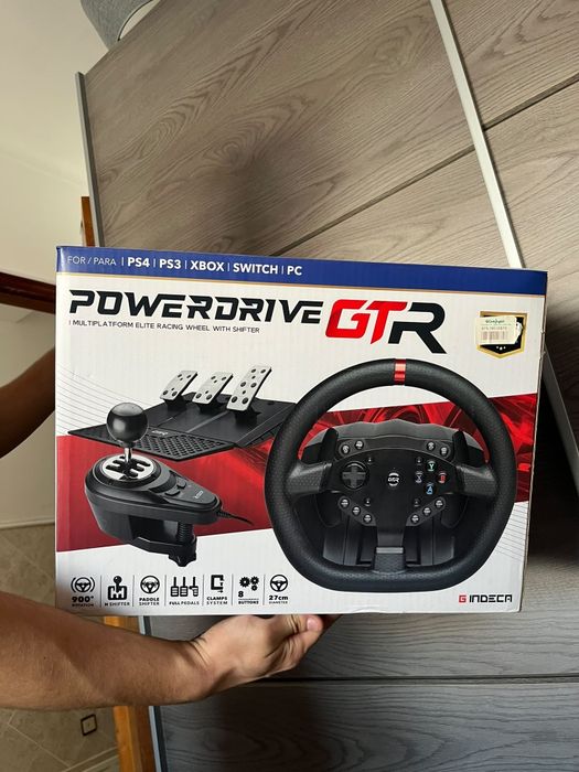 Simulador de condução - Powerdrive GTR