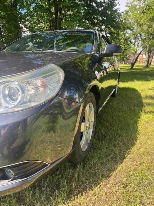 авто Chevrolet Epica