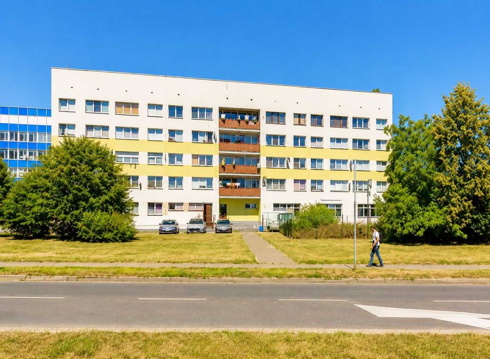 KAWALERKA 25 m² + Strych 10 m² | Płock, Otolińska 25 | 120 000 zł | Okazja Inwestycyjna