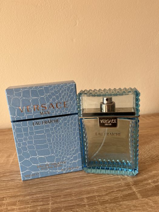 Versace   Perfum