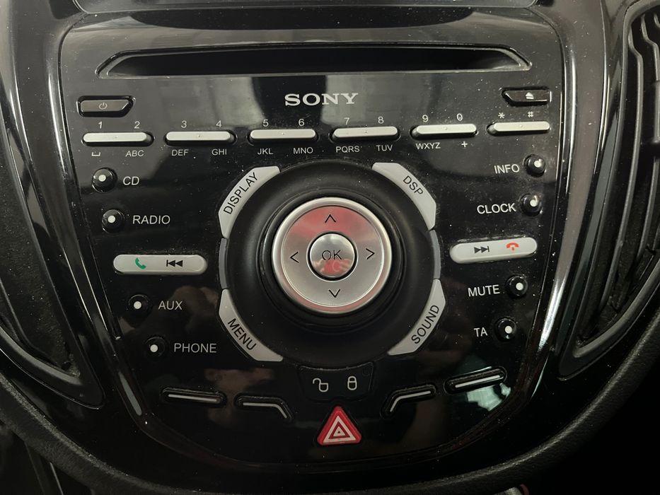 Rádio / auto-rádio FORD B-Max (JK)