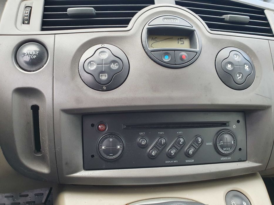 Renault Scenic 2 2007 (рестайлинг)