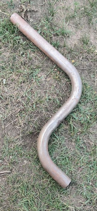 Продам гиб трубы выхлопа  на Ваз 50 диаметра