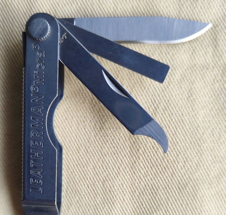 Multitool Leatheman Micra + scyzoryk Victorinox Classic SD
