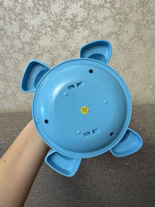 Дитяча дзига-юла бегемот з кульками