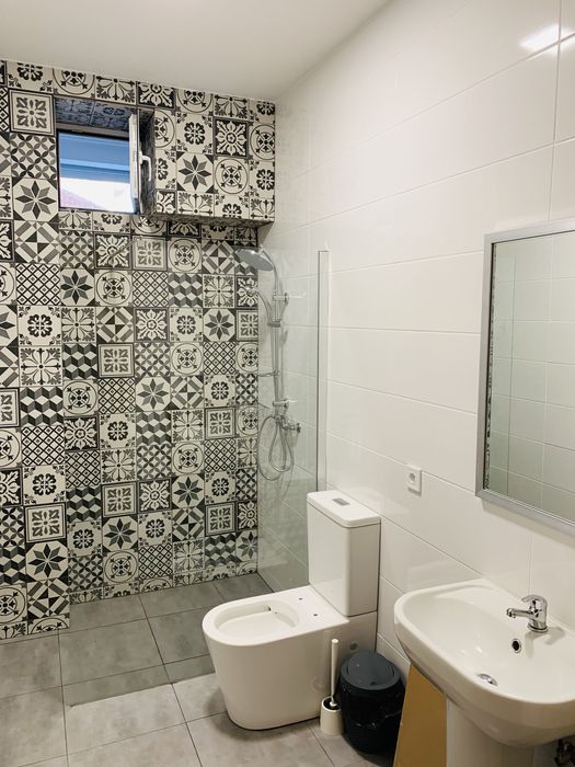 Quarto Solteiro ou Casal Estacao Mem Martins