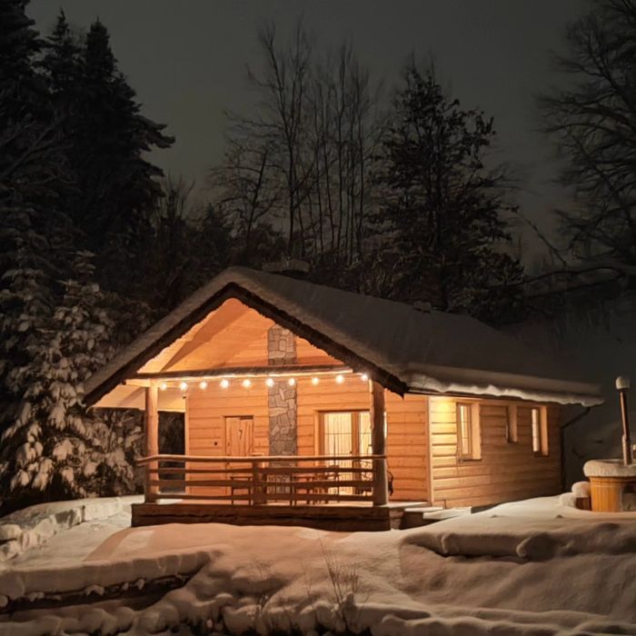 Domek w Bieszczadach z gorącą beczką  (maks. 6 osób)