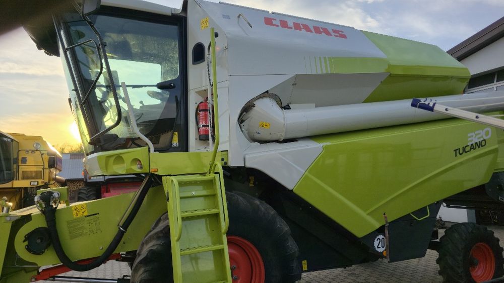 Claas Tucano 320  Super Stan Niemcy