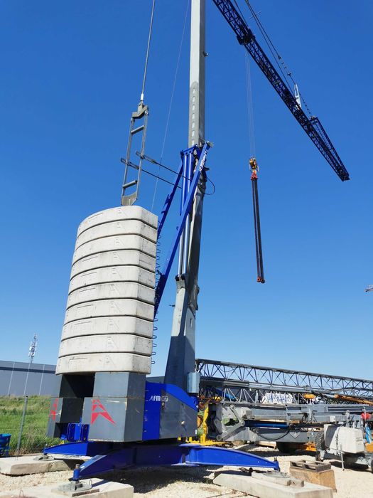 Żuraw budowlany, Dźwig budowlany Potain IGO 50,  FM Gru 1140, PROMOCJA