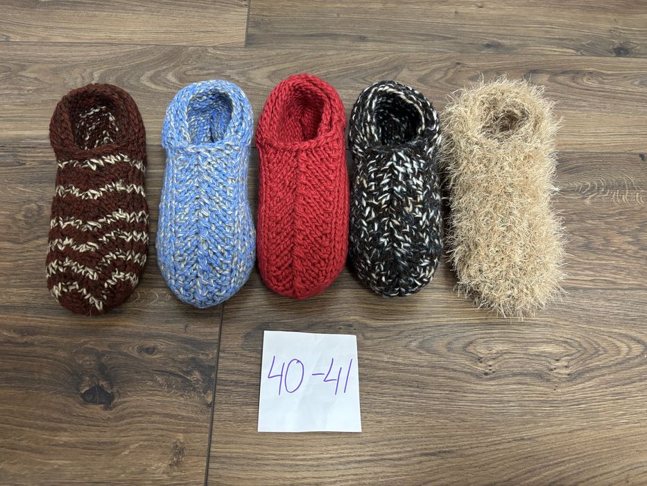 Вязаные следки, комнатные тапочки