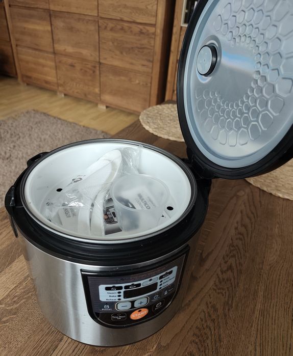 Sprzedam multicooker Esperanza