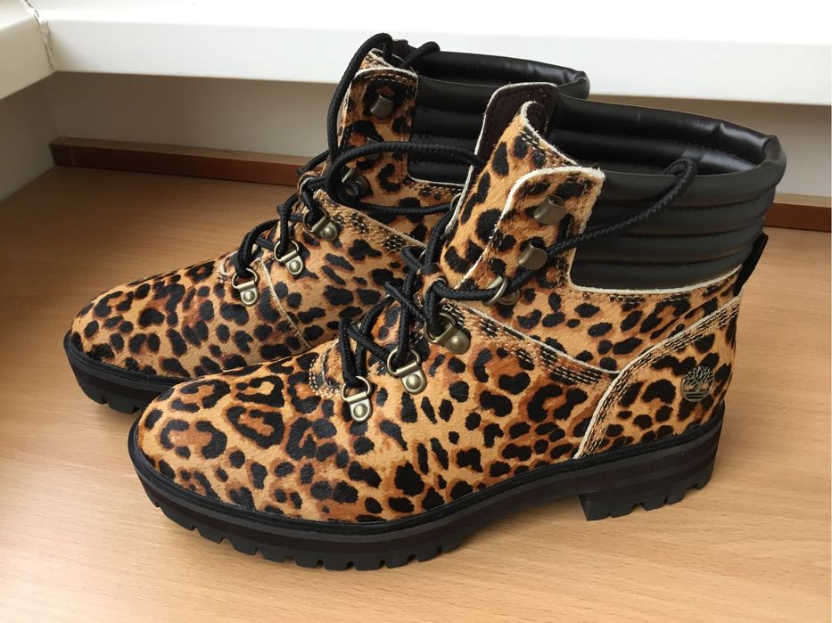 Продам ботинки осень - зима- весна Timberland /Michael Kors