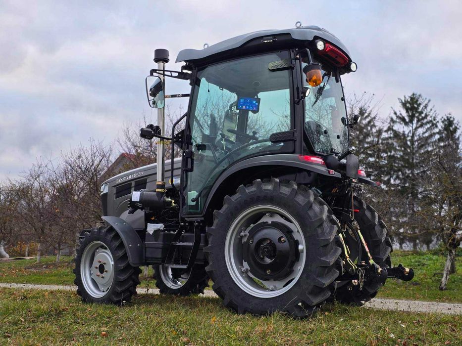 Мінітрактор трактор із заводською кабіною СКАУТ ТЕ-504СRX євронавіска