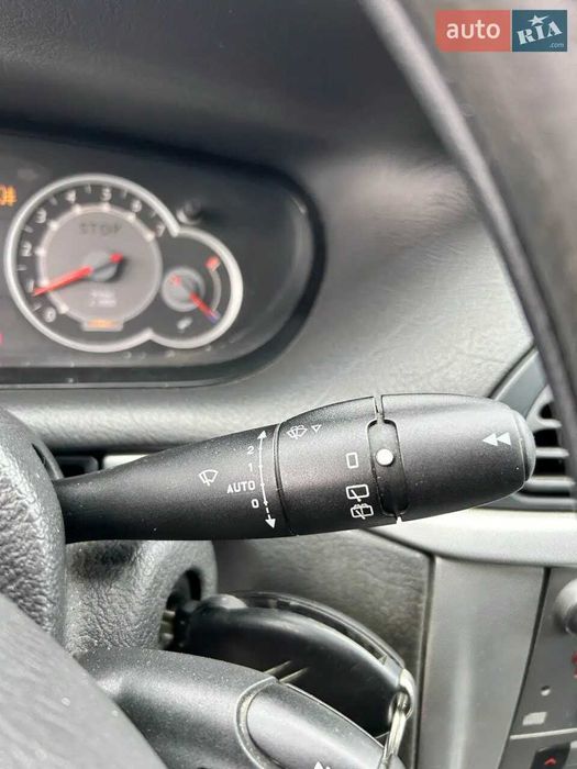 Продам власне авто.