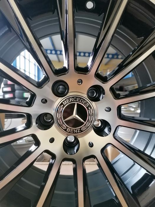 Felgi aluminiowe Mercedes C204 C204 C205 C206 AMG PERFORMANCE 18 cali