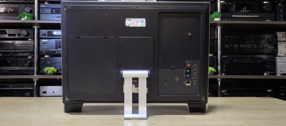 Моноблок Medion MD8850/Pentium T4400/Ram 4Gb /HDD no