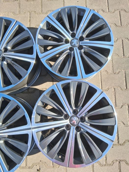 Oryginalne felgi aluminiowe do Peugeot 5x108 R19