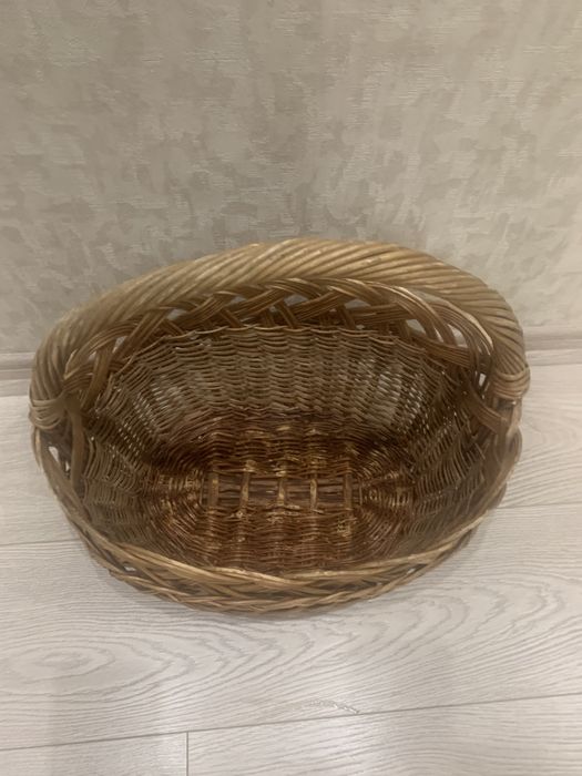 Продам новую корзину