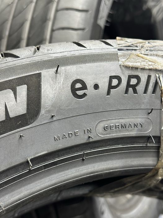 Літні Шини 195/60/18 Michelin e•Primacy