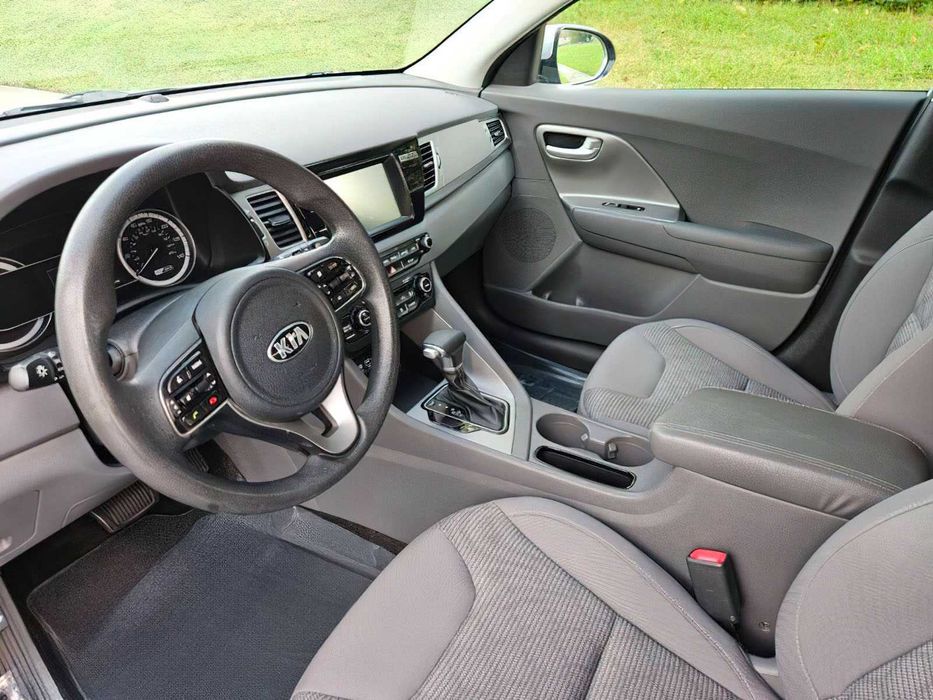 Kia Niro FE      2017