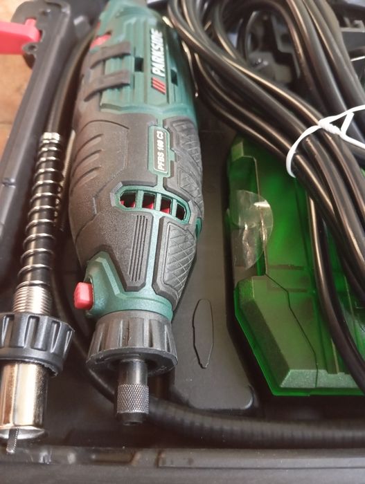 Perfuradora-lixadora de precisão Parkside