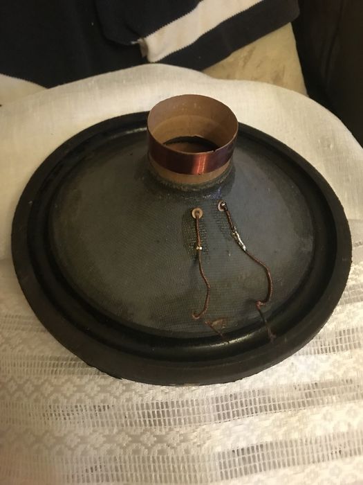 Динаміки 15 Ват 8 Ом Собуфер