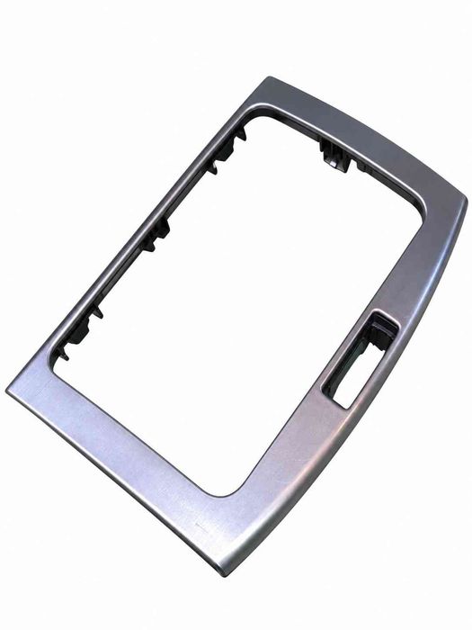 Moldura da Consola Central / Rádio / Aro VW PASSAT ALLTRACK B7