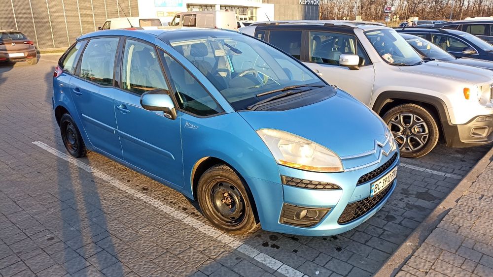Citroen C4 Продам хороший автомобіль