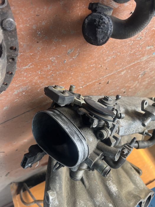 Фольцваген б 3 запчастини