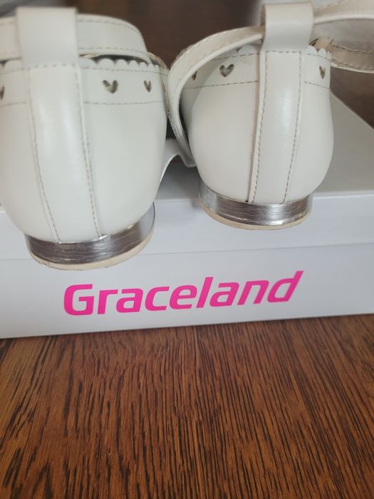 Baleriny 34 Graceland