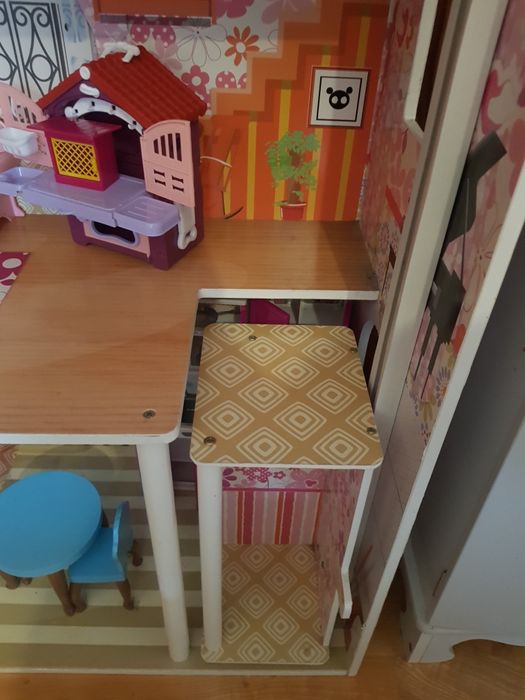 Sprzedam  domek dla lalek