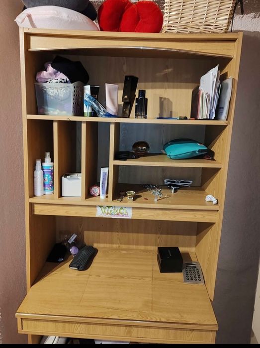 Secretárias estante em madeira