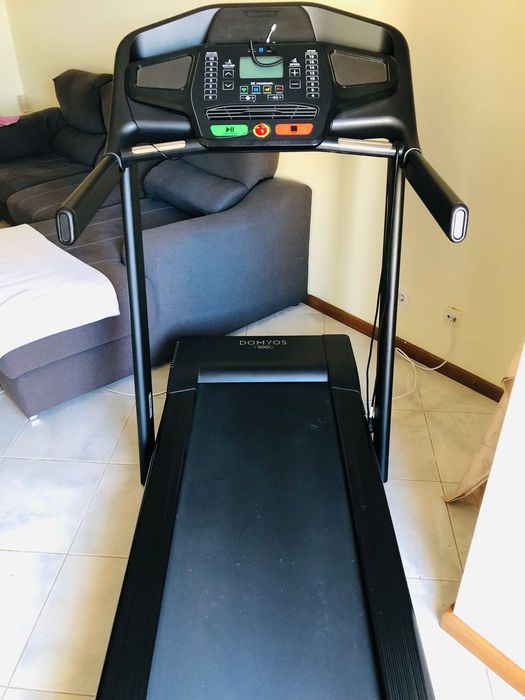 Passadeira Domyos T900B em bom estado – 200 €