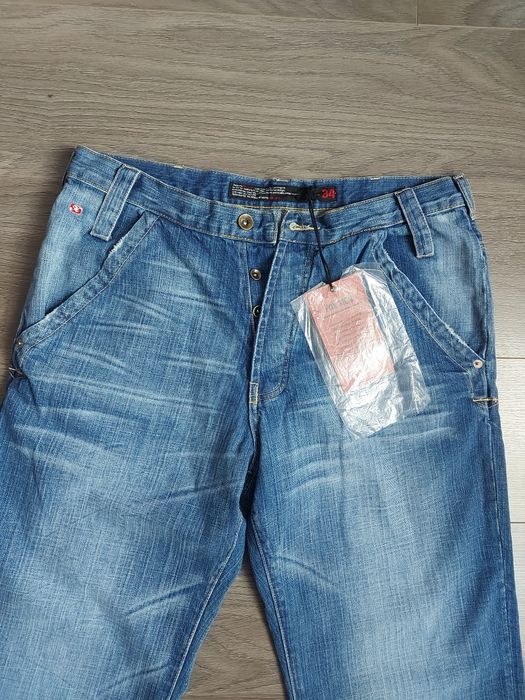 Продаются новые мужские стильные джинсы FOX MEN разм.34 синие