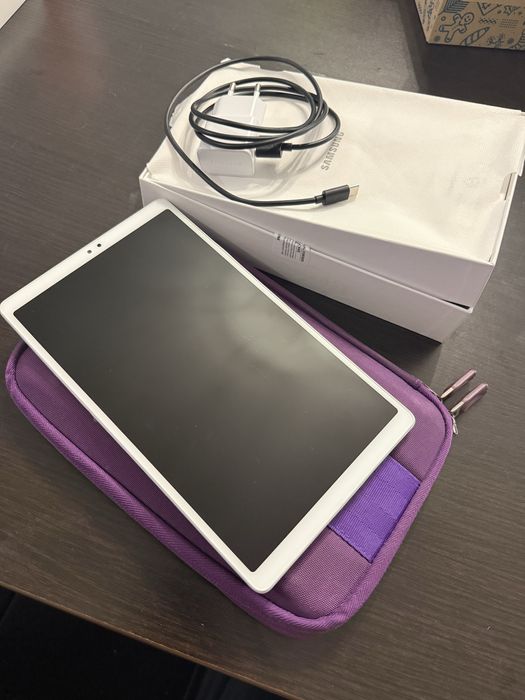 Samsung Galaxy Tab A7 Lite 8,7” Wi-Fi 3/32GB + etui