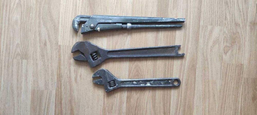 Продам гайкові ключі по 200 грн кожний