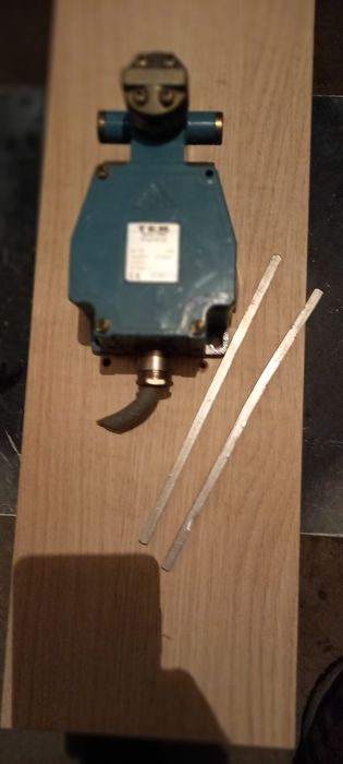 Wyłącznik krańcowy TER SERIE 7000