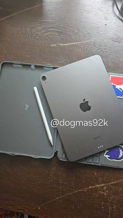 iPad Air 5 M1 64gb.Completo+Apple Pencil+Teclado Logitech Combo Touch