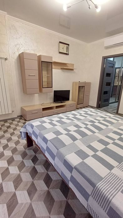 Сдам 1 ком ЖК Приморские Сады. Марсельская 33/3. Низкий этаж