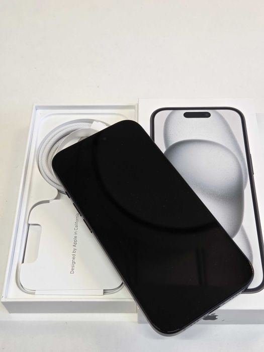 sprzedam iPhone 15