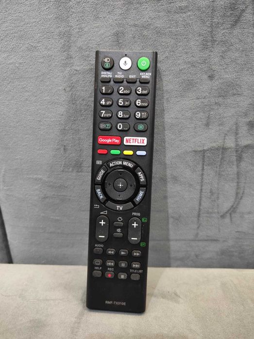 Pilot RMT-TX300E do telewizorów SONY.