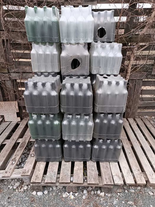Продам винную стекло бутылку в ассортименте.
